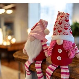 Valentines Day‎ Gnomes, 2 Pack Mr & Mrs Valentine Gnomes - Handmade hanging legs